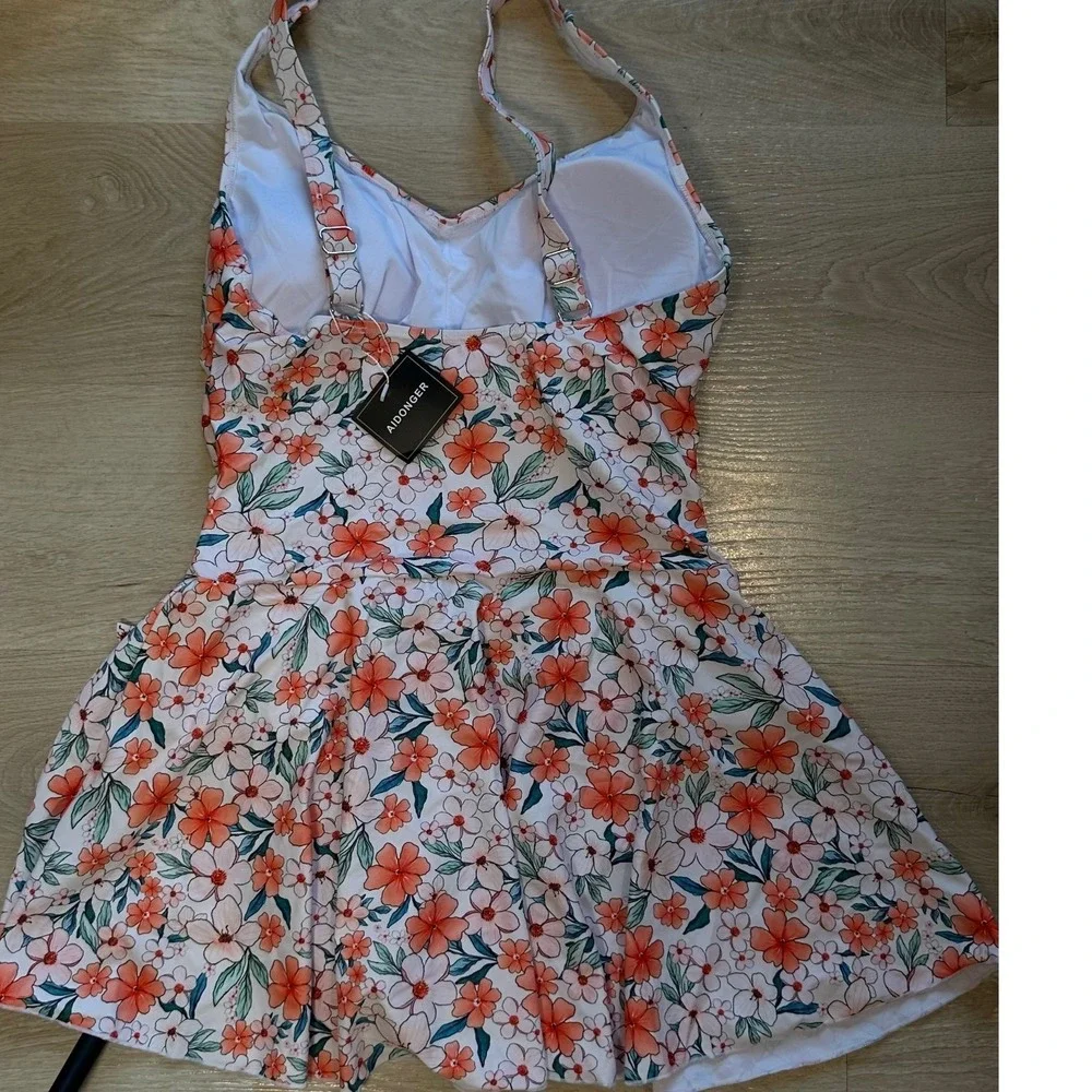 NWT Aidonger Swimdress Women L Floral Retro Tummy Control Bathing Suit Preppy